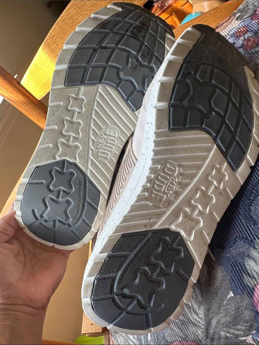 Hey Dude Women's Sirocco Mid Sport sneakers Sz 8